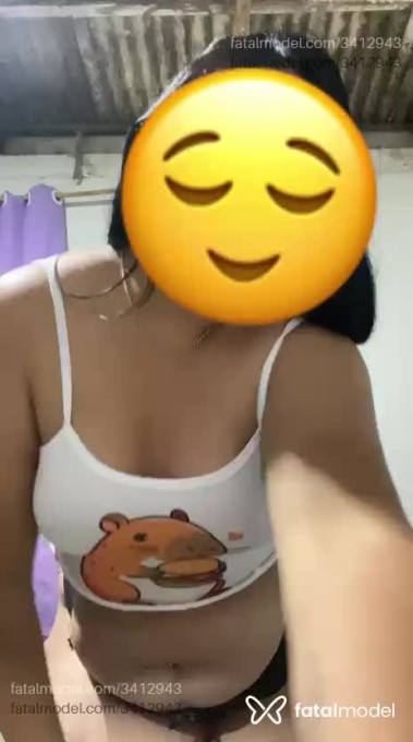 Acompanhante mulher morena (o) de olhos mel - Dayanne