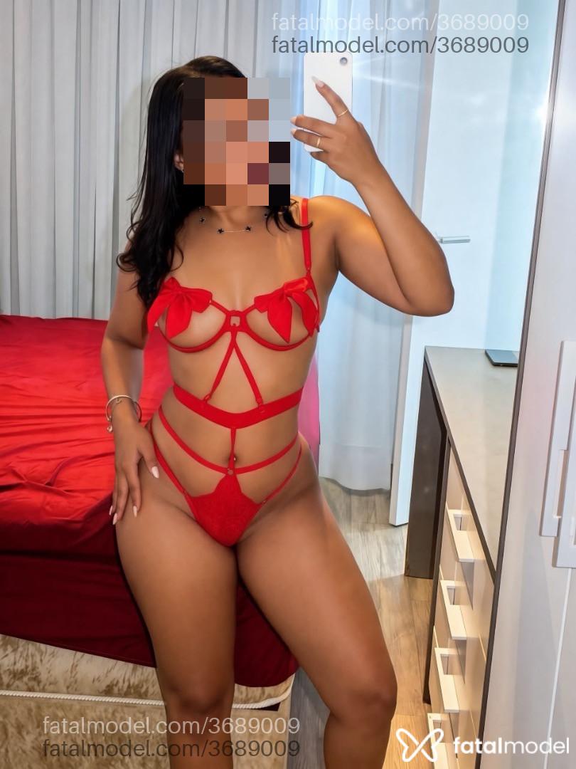 Acompanhante mulher morena (o) de olhos mel - Aline