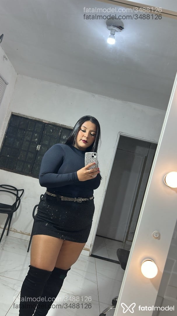 Acompanhante mulher morena (o) de olhos castanhos - Bruna