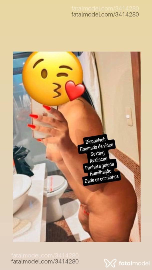 Acompanhante mulher morena (o) de olhos pretos - Yara Silva