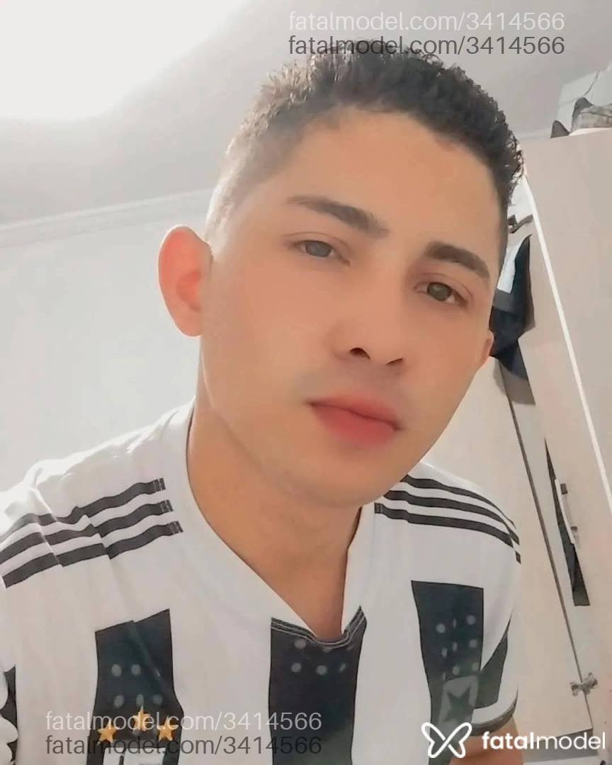 Acompanhante homem com cabelo castanho de olhos pretos em Rio Verde - Léo Pereira