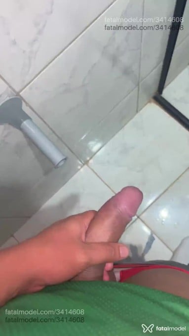 Acompanhante homem com cabelo castanho de olhos castanhos em Luziânia - Prodígio