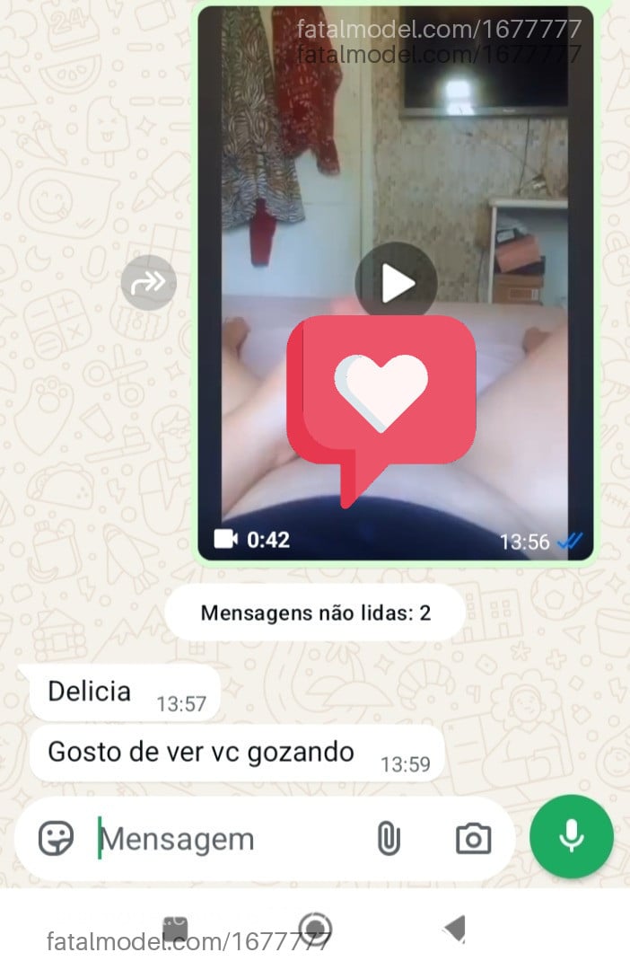 Acompanhante mulher trans morena (o) de olhos castanhos - Alice