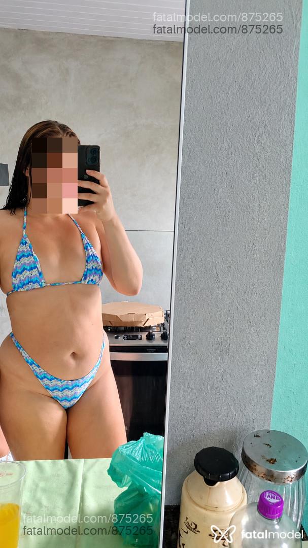 Acompanhante mulher morena (o) de olhos castanhos - Amanda