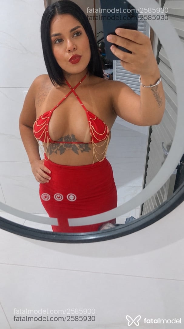 Acompanhante mulher ruiva (o) de olhos castanhos - Maryana