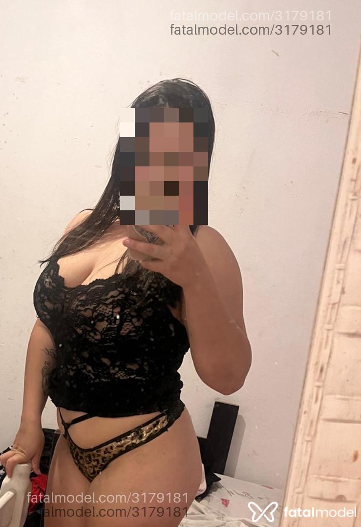 Acompanhante mulher morena (o) de olhos castanhos - Yohanna