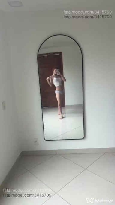 Acompanhante não-binário ruiva (o) de olhos castanhos em Uberlândia - Hakuiyami