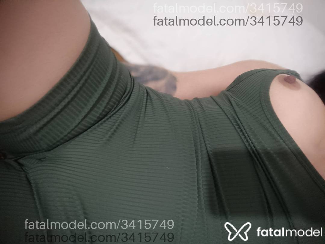 Acompanhante mulher morena (o) de olhos mel - Jasmin
