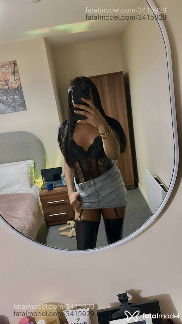 Acompanhante mulher trans morena (o) de olhos castanhos em Cabo Frio - Esheley Araujo