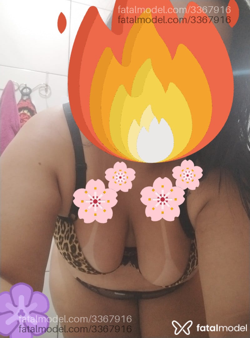 Acompanhante mulher morena (o) de olhos castanhos - Andressa