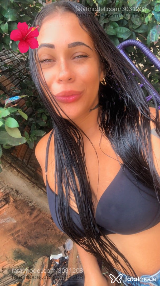 Acompanhante mulher morena (o) de olhos castanhos - Pérola Silva
