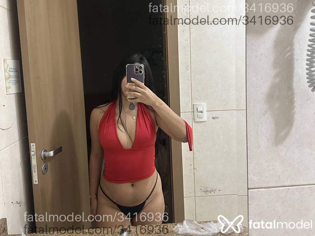 Acompanhante mulher morena (o) de olhos pretos - Fernanda Lima