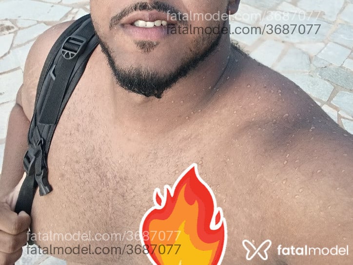 Acompanhante homem morena (o) de olhos pretos - Lancelot
