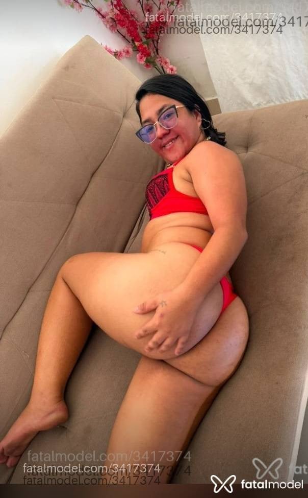 Acompanhante mulher morena (o) de olhos pretos - Lueny