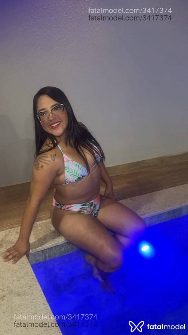 Acompanhante mulher morena (o) de olhos pretos - Lueny