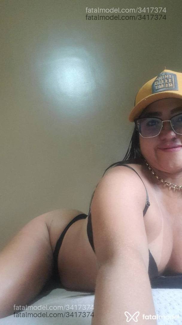 Acompanhante mulher morena (o) de olhos pretos - Lueny