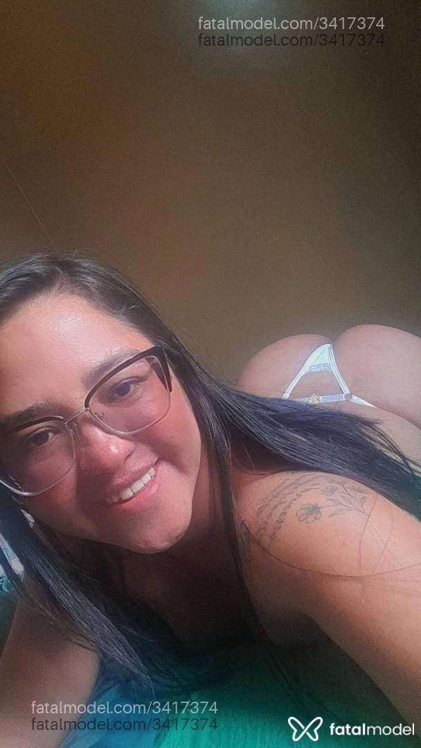 Acompanhante mulher morena (o) de olhos pretos - Lueny