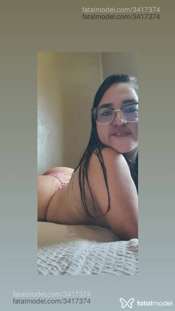 Acompanhante mulher morena (o) de olhos pretos - Lueny