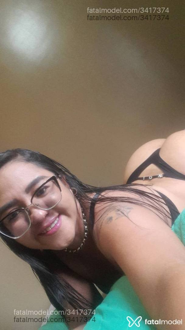 Acompanhante mulher morena (o) de olhos pretos - Lueny
