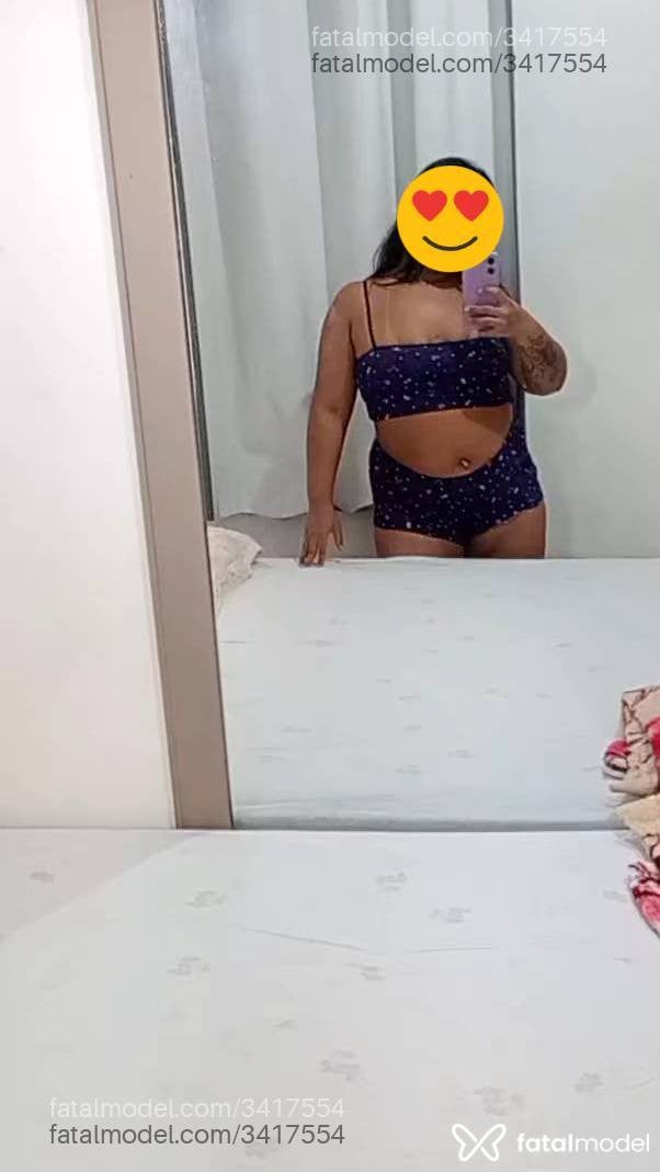 Acompanhante mulher morena (o) de olhos pretos - Bruna