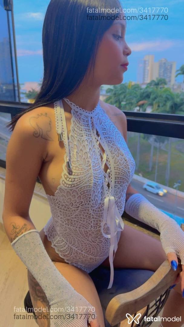 Acompanhante mulher morena (o) de olhos pretos - Bruna Tavares
