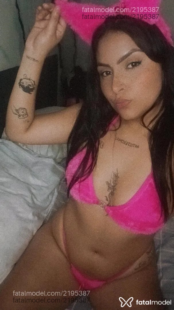 Acompanhante mulher morena (o) de olhos castanhos - Larissa Prado