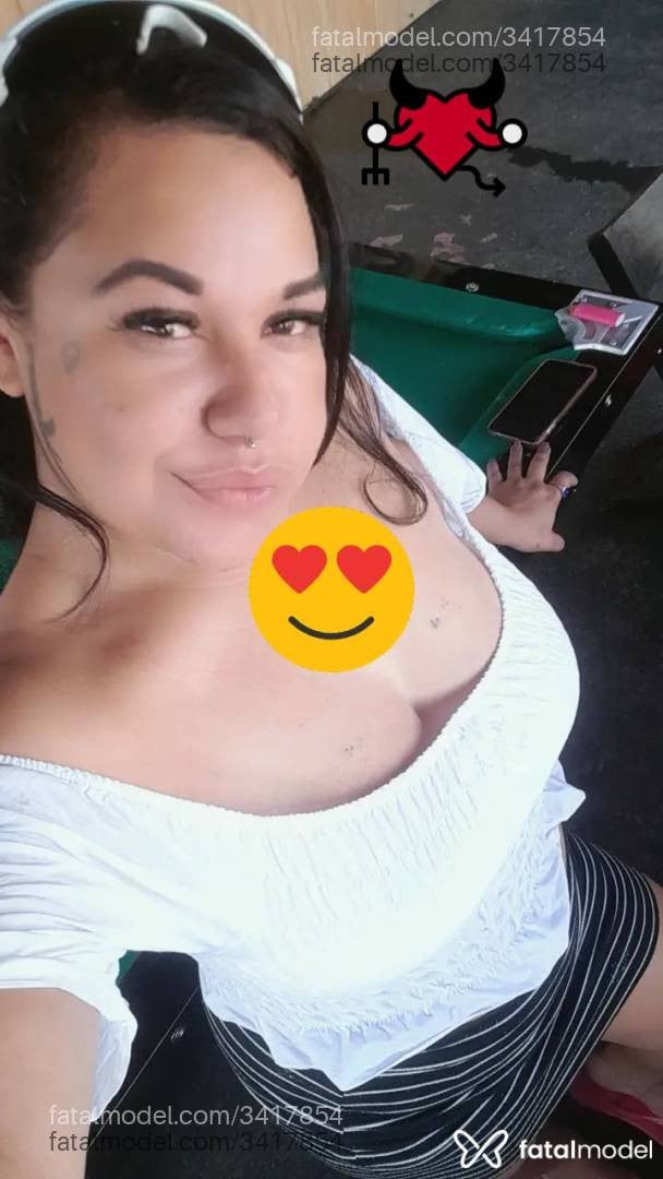 Acompanhante mulher morena (o) de olhos castanhos - Ninfdudinha