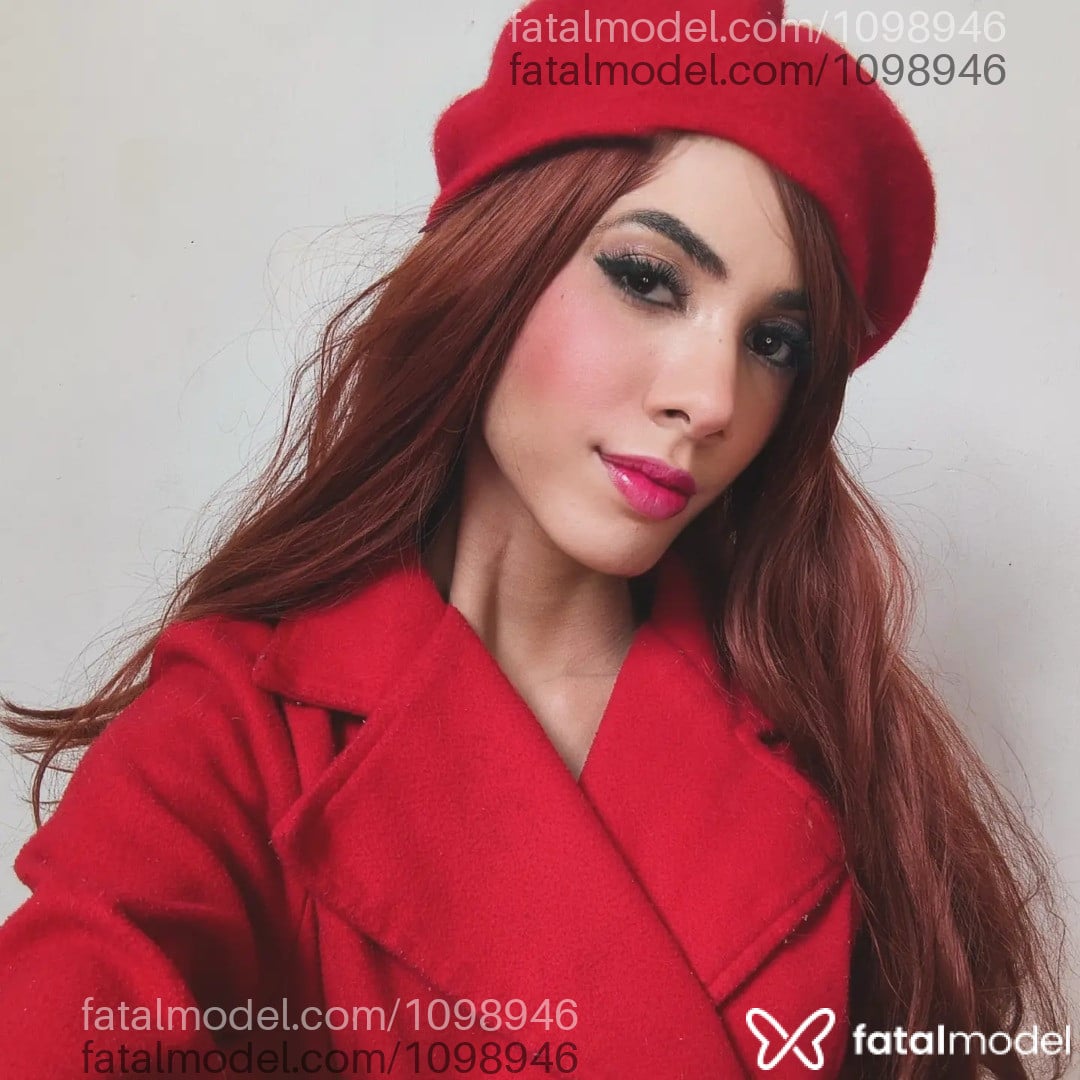 Acompanhante mulher morena (o) de olhos pretos - Yumi