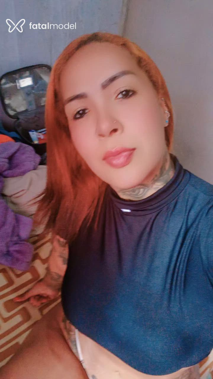 Acompanhante mulher ruiva (o) de olhos castanhos - Marcela