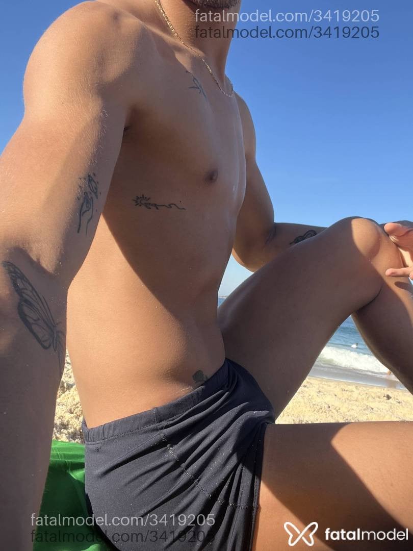 Acompanhante homem com cabelo castanho de olhos castanhos em Rio de Janeiro - Gabriel