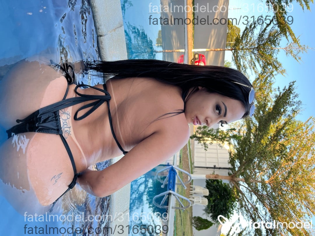 Acompanhante mulher morena (o) de olhos castanhos - Gaby