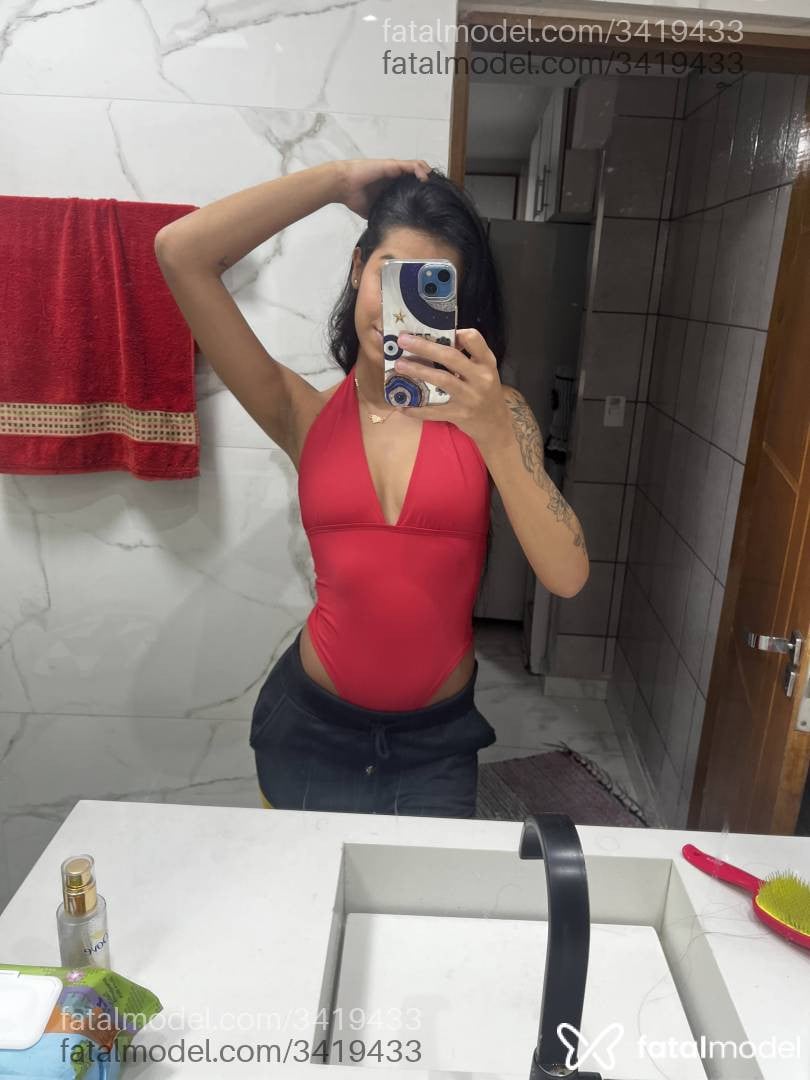 Acompanhante mulher morena (o) de olhos castanhos em Chapadão do Sul - Luna Isabelle
