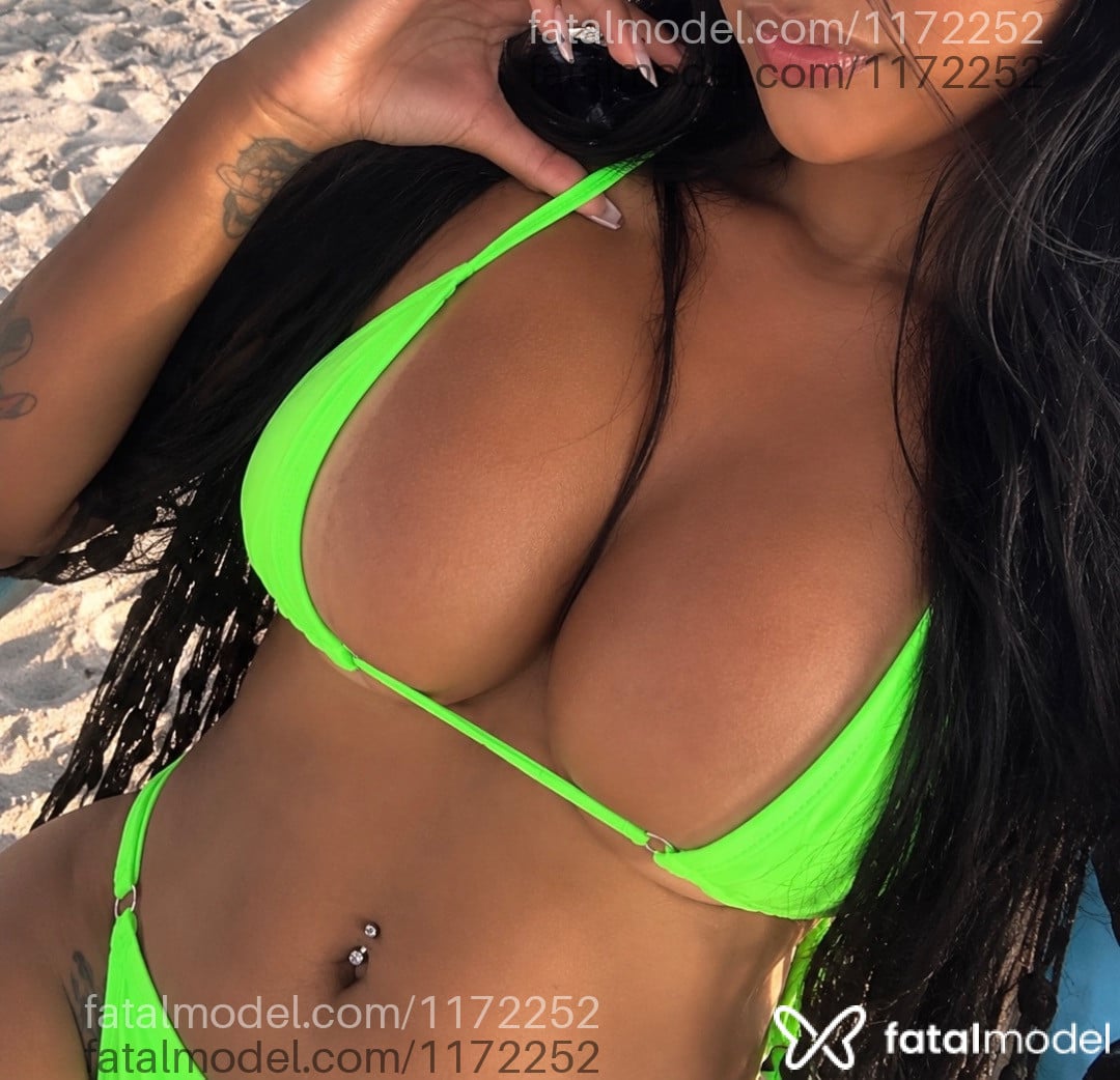 Acompanhante mulher morena (o) de olhos castanhos - Rafaela Lisboa