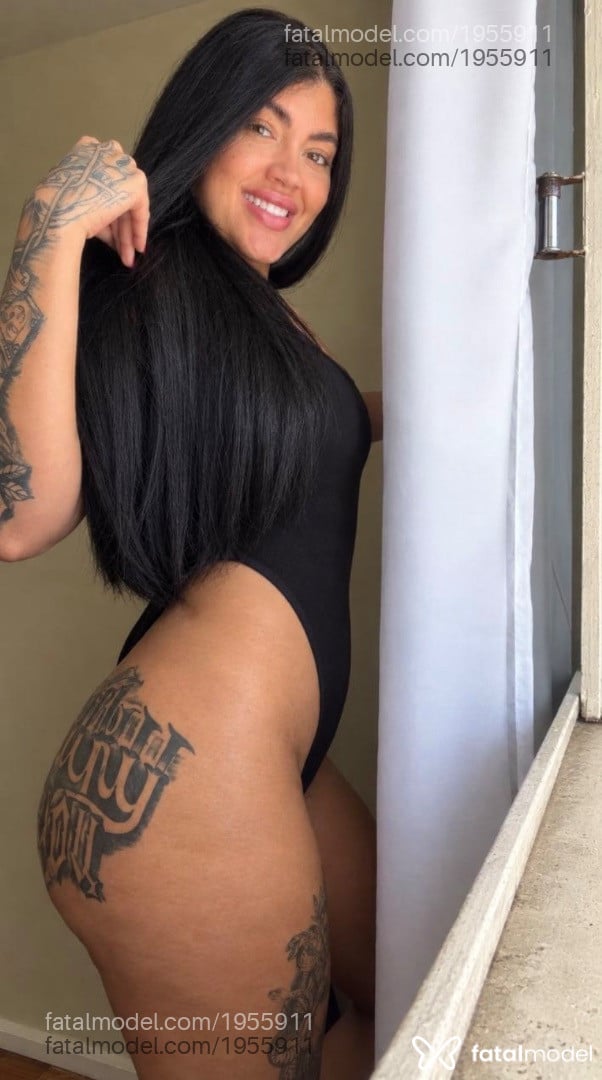Acompanhante mulher morena (o) de olhos mel - Alice
