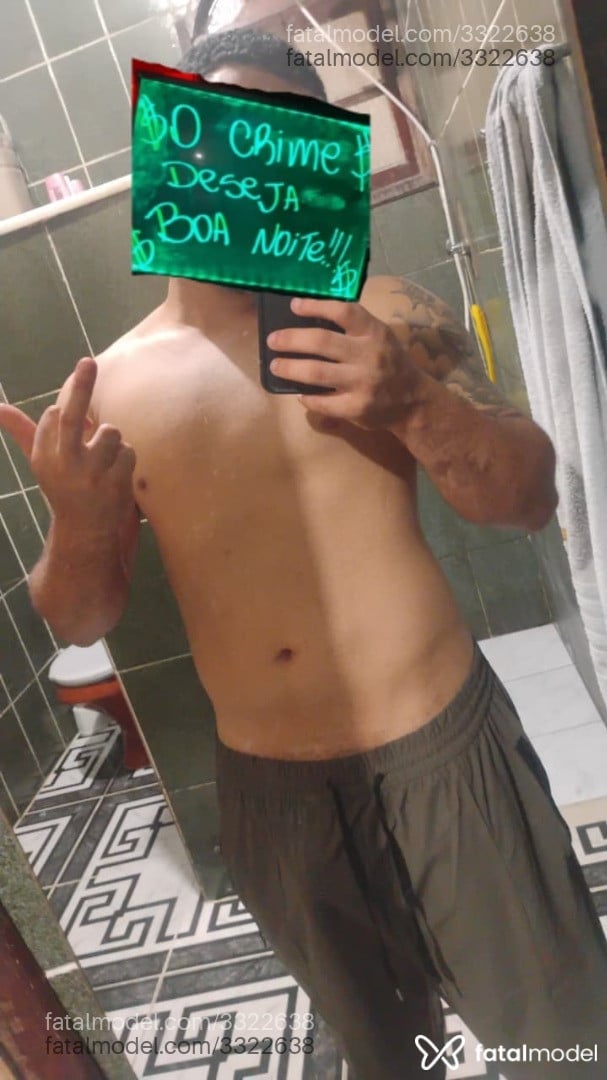 Acompanhante homem morena (o) de olhos pretos - Gabriel