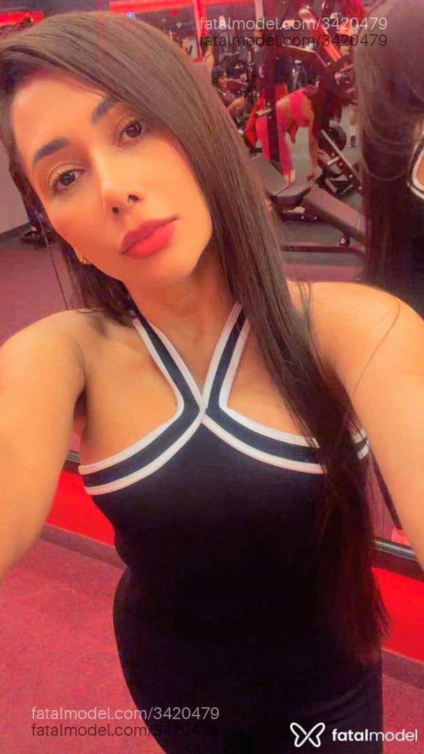 Acompanhante mulher morena (o) de olhos castanhos - Pietra Muniz