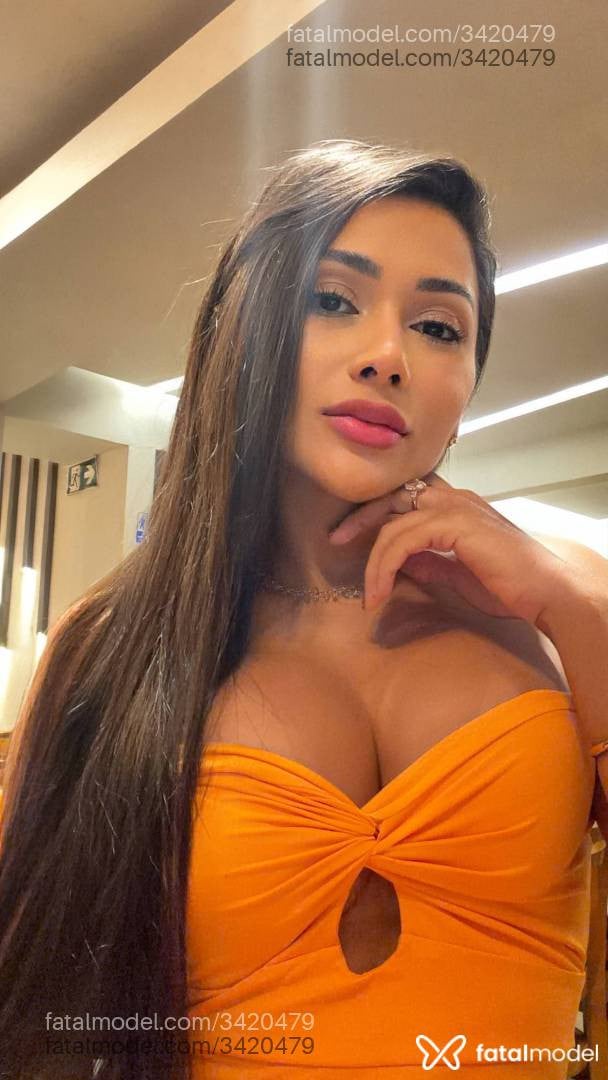 Acompanhante mulher morena (o) de olhos castanhos - Pietra Muniz