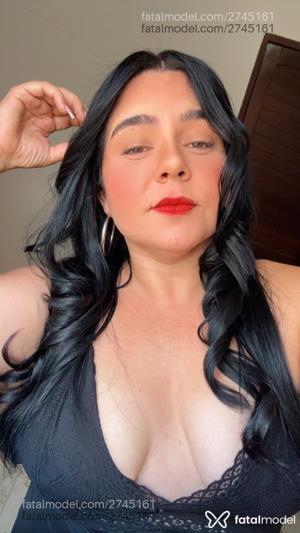Acompanhante mulher morena (o) de olhos mel - Nanda