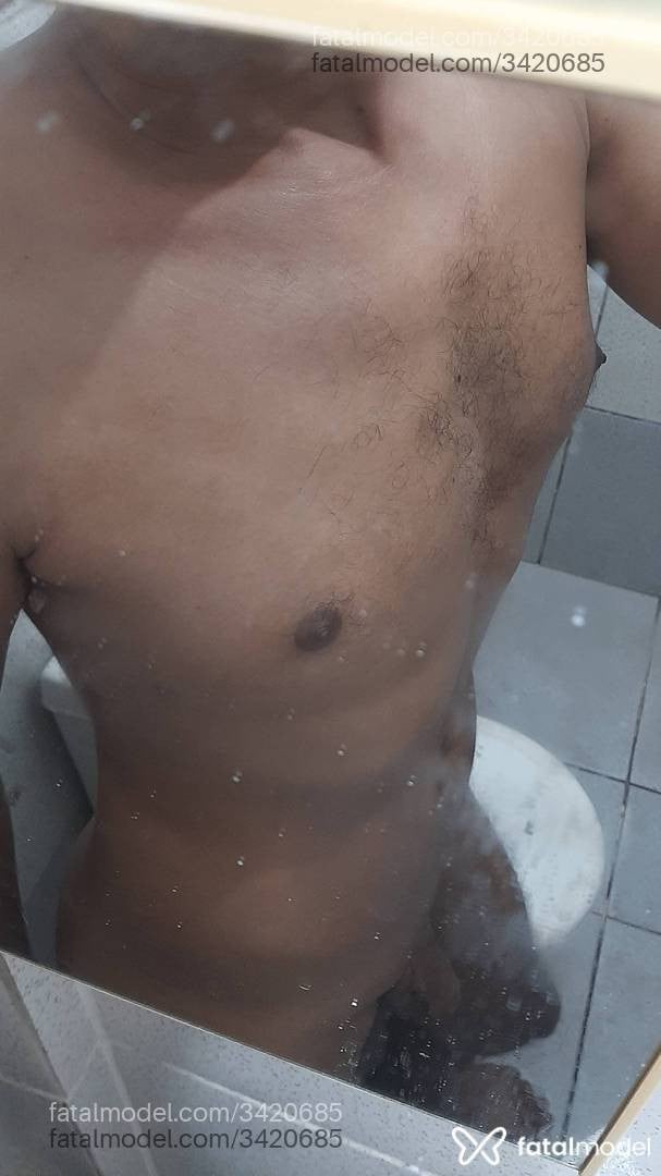 Acompanhante homem morena (o) de olhos pretos - Nickioliveir