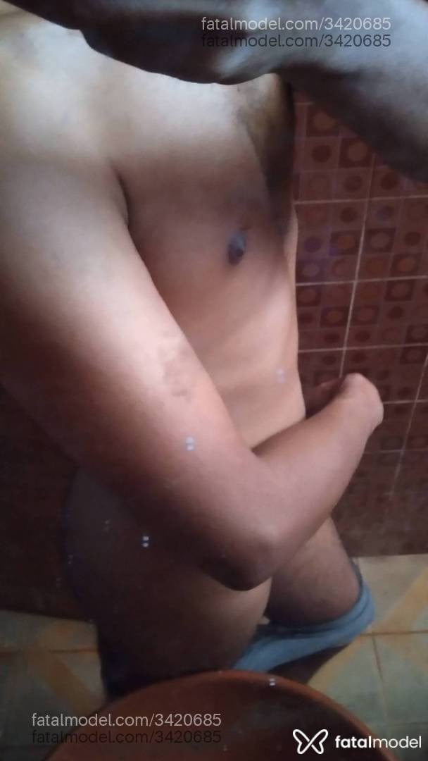 Acompanhante homem morena (o) de olhos pretos - Nickioliveir