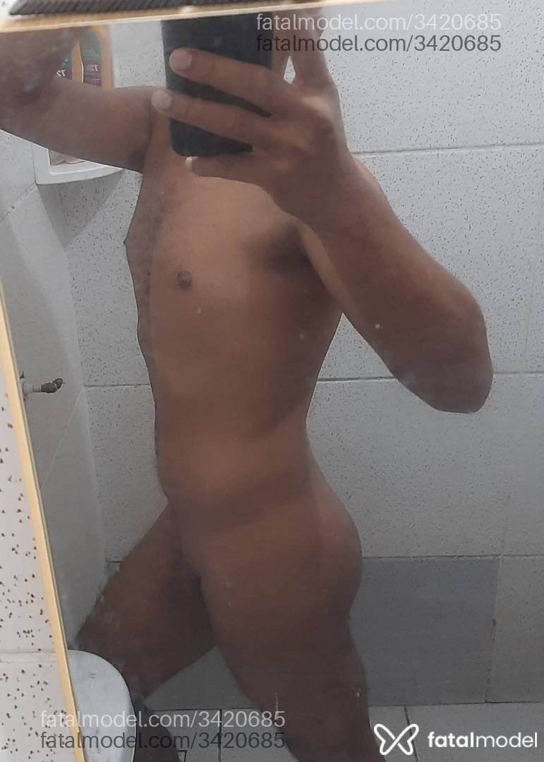 Acompanhante homem morena (o) de olhos pretos - Nickioliveir
