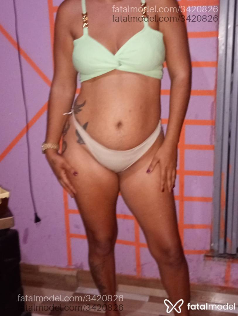 Acompanhante mulher morena (o) de olhos castanhos em Salvador - Luana