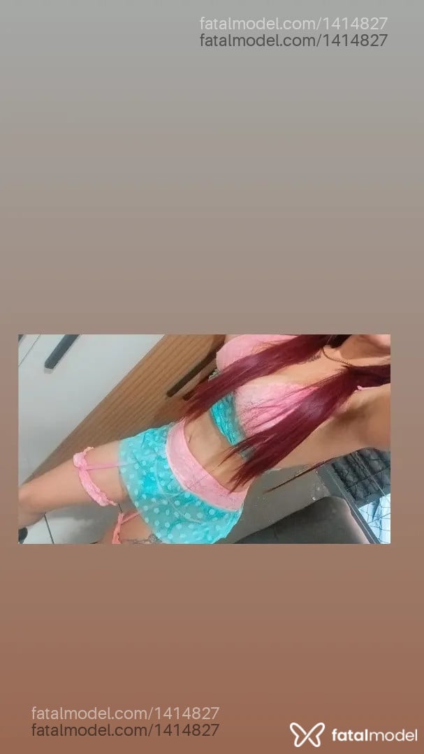 Acompanhante mulher morena (o) de olhos pretos - Marii