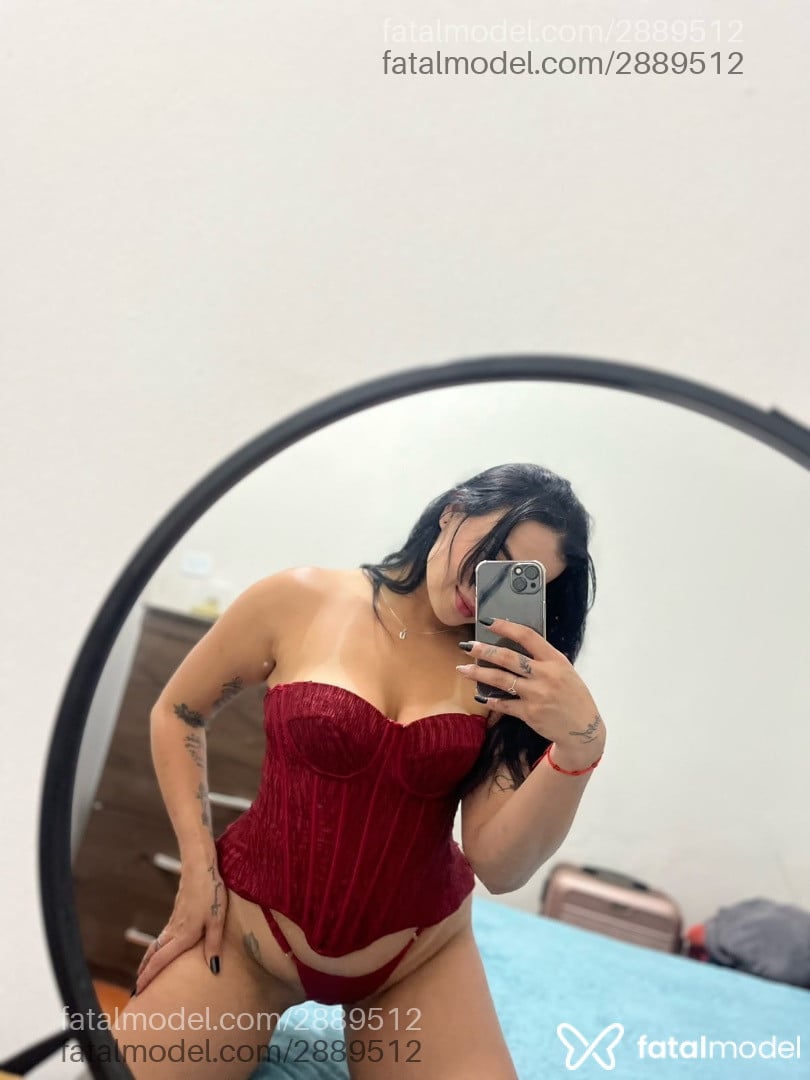 Acompanhante mulher morena (o) de olhos mel - Kauany