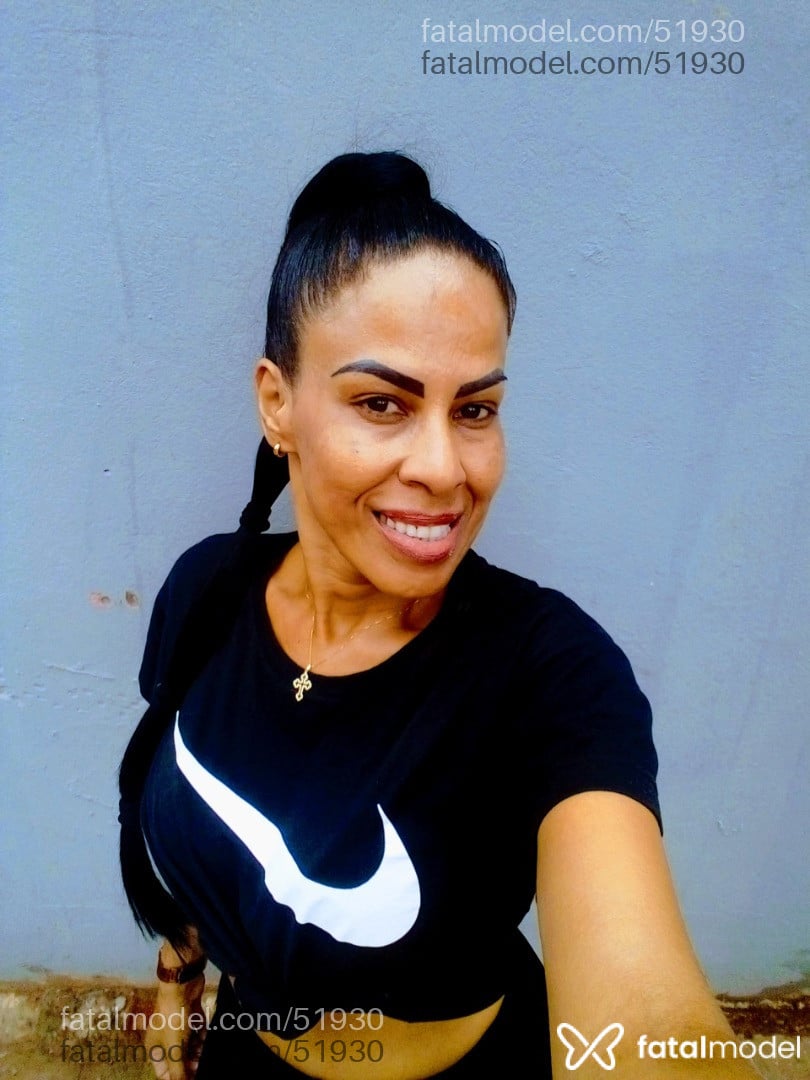 Acompanhante mulher morena (o) de olhos pretos - Dudaotto