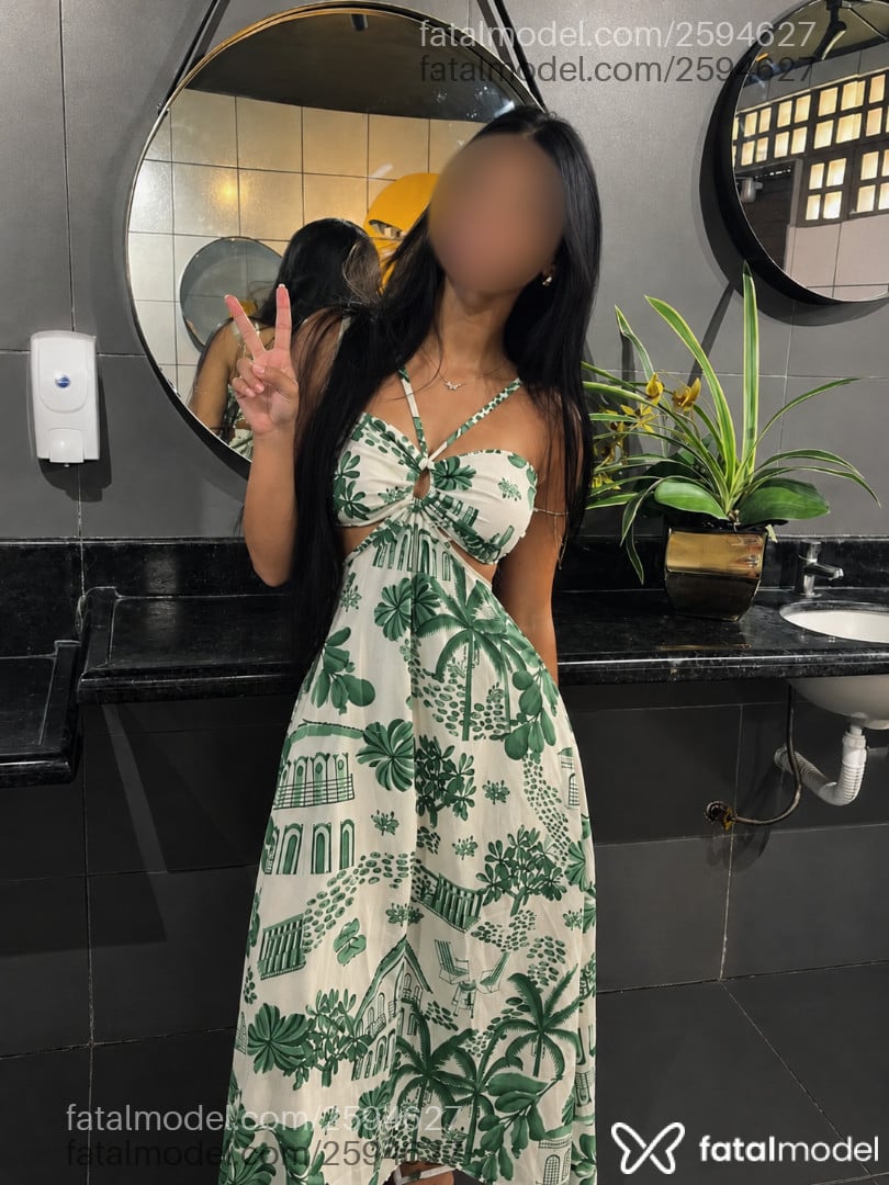 Acompanhante mulher morena (o) de olhos castanhos - Nicole Monteiro