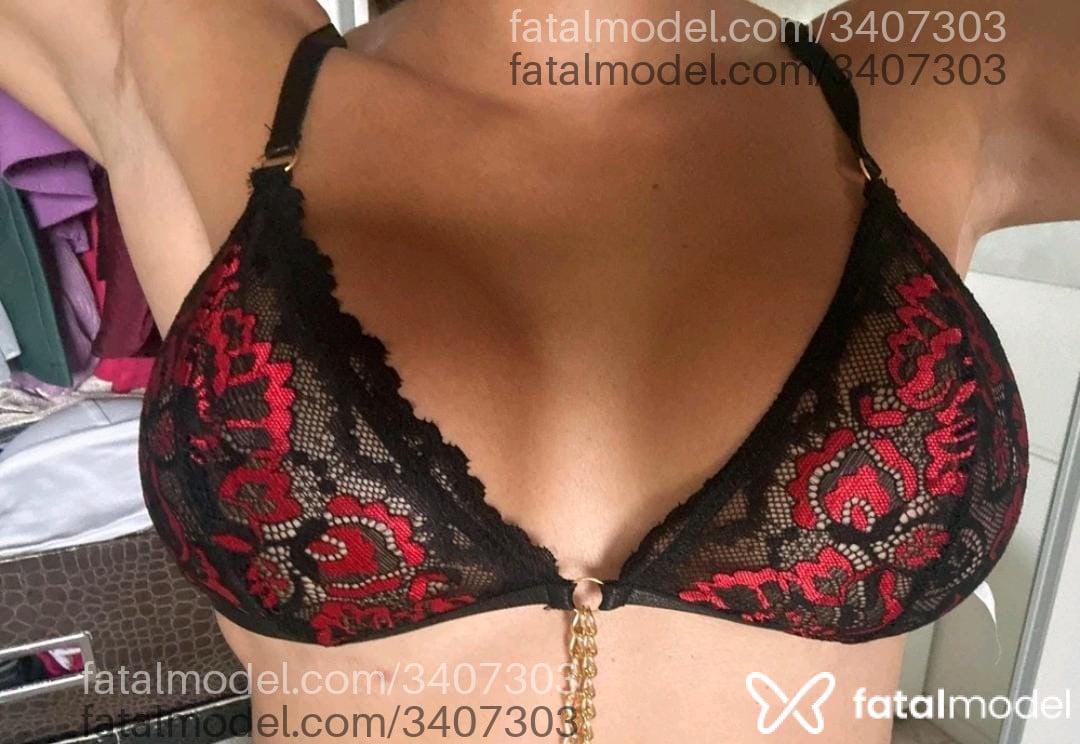 Acompanhante mulher com cabelo castanho de olhos castanhos - Maria Fernanda