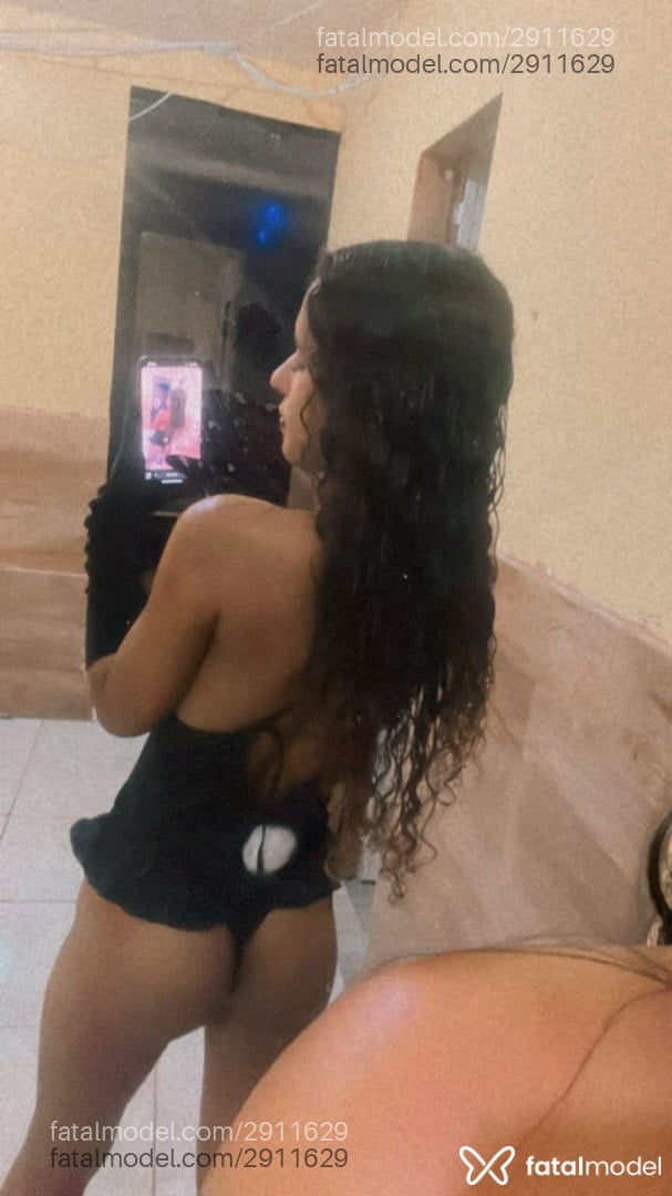 Acompanhante mulher morena (o) de olhos castanhos - Isís Carvalho