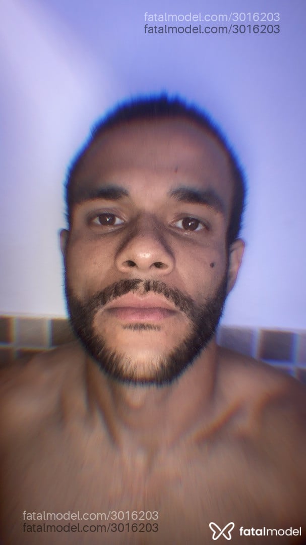 Acompanhante homem morena (o) de olhos castanhos - Mamba Negra