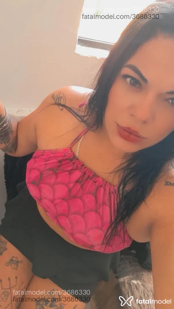 Acompanhante mulher morena (o) de olhos castanhos - Aninha